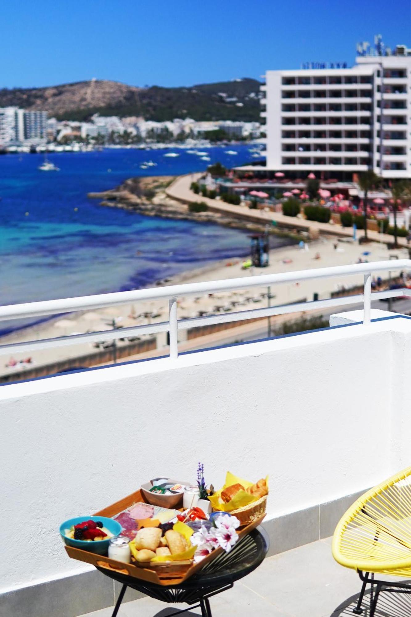 Typic Marina Playa - Adults Only Aparthotel San Antonio  Kültér fotó