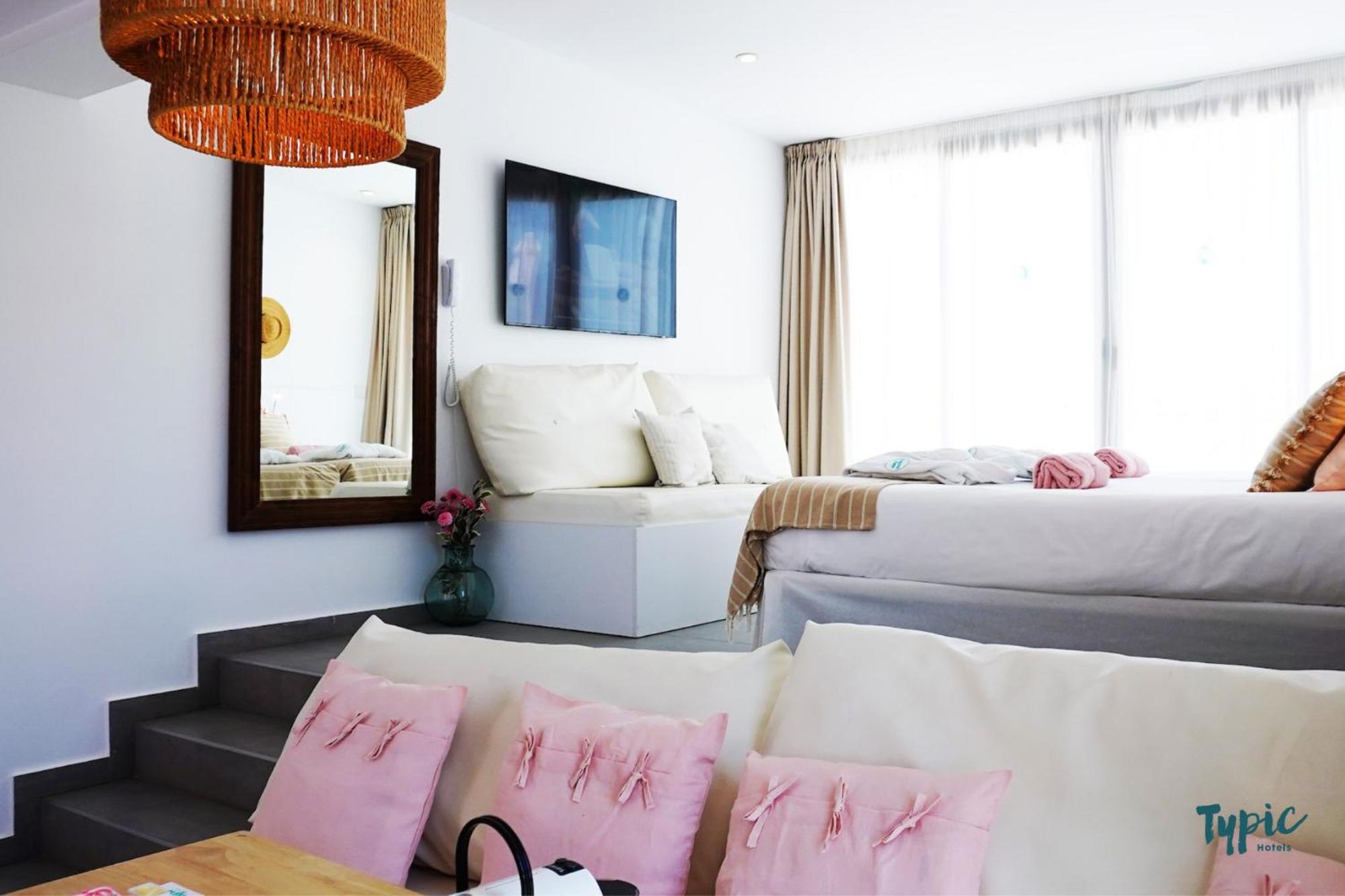 Typic Marina Playa - Adults Only Aparthotel San Antonio  Kültér fotó